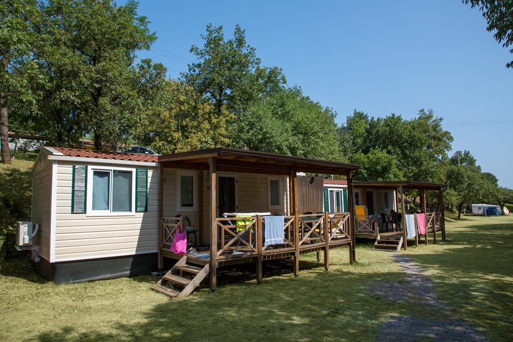 Camping La Rocca 4*